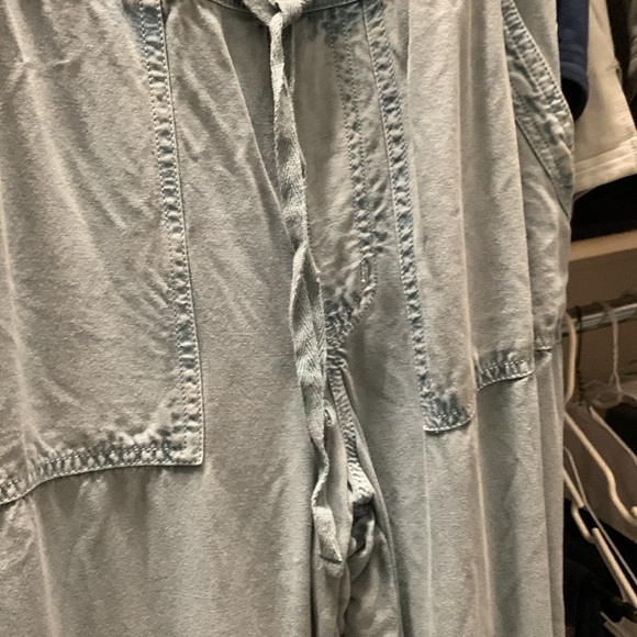 O’Neil super soft jean jumpsuit  with button front and adjustable straps. - Picture 6 of 8